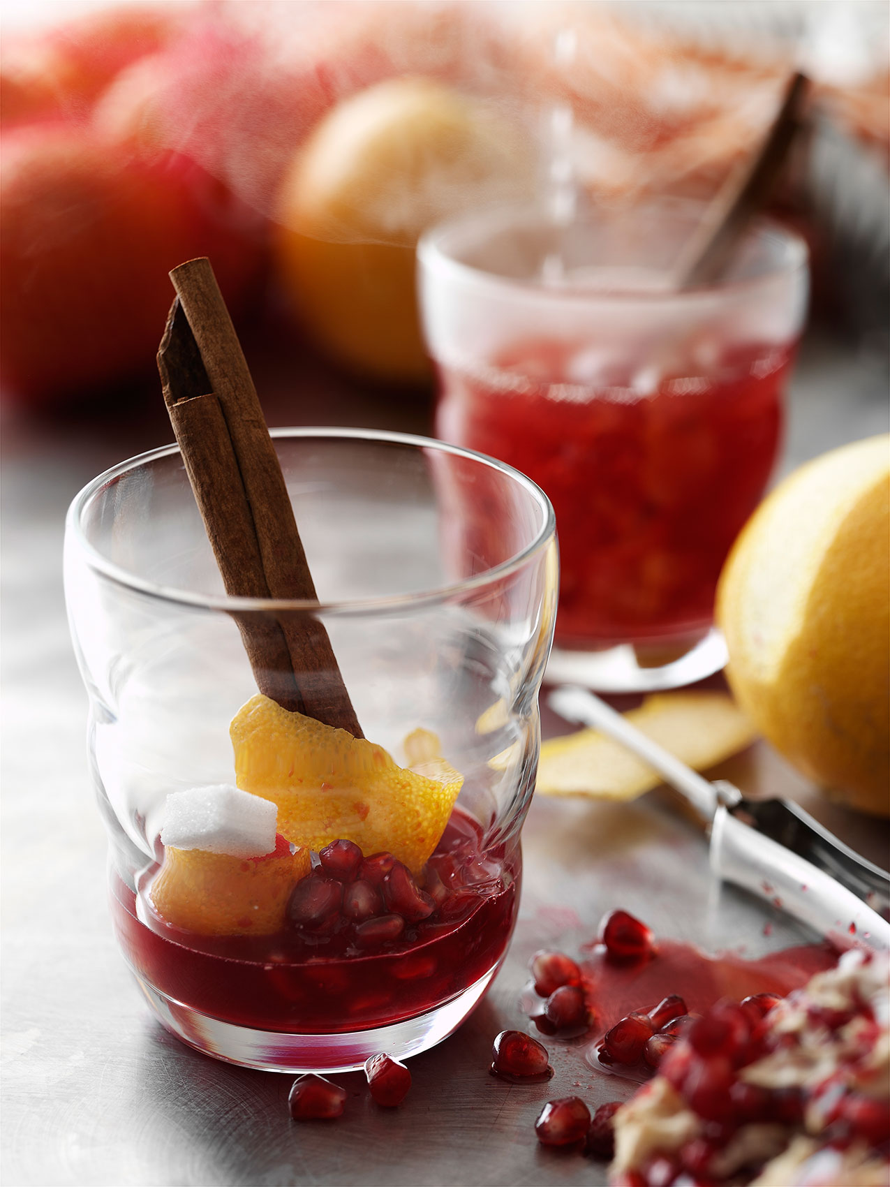 Hot Cocktail with Pomegranate & Cinnamon 