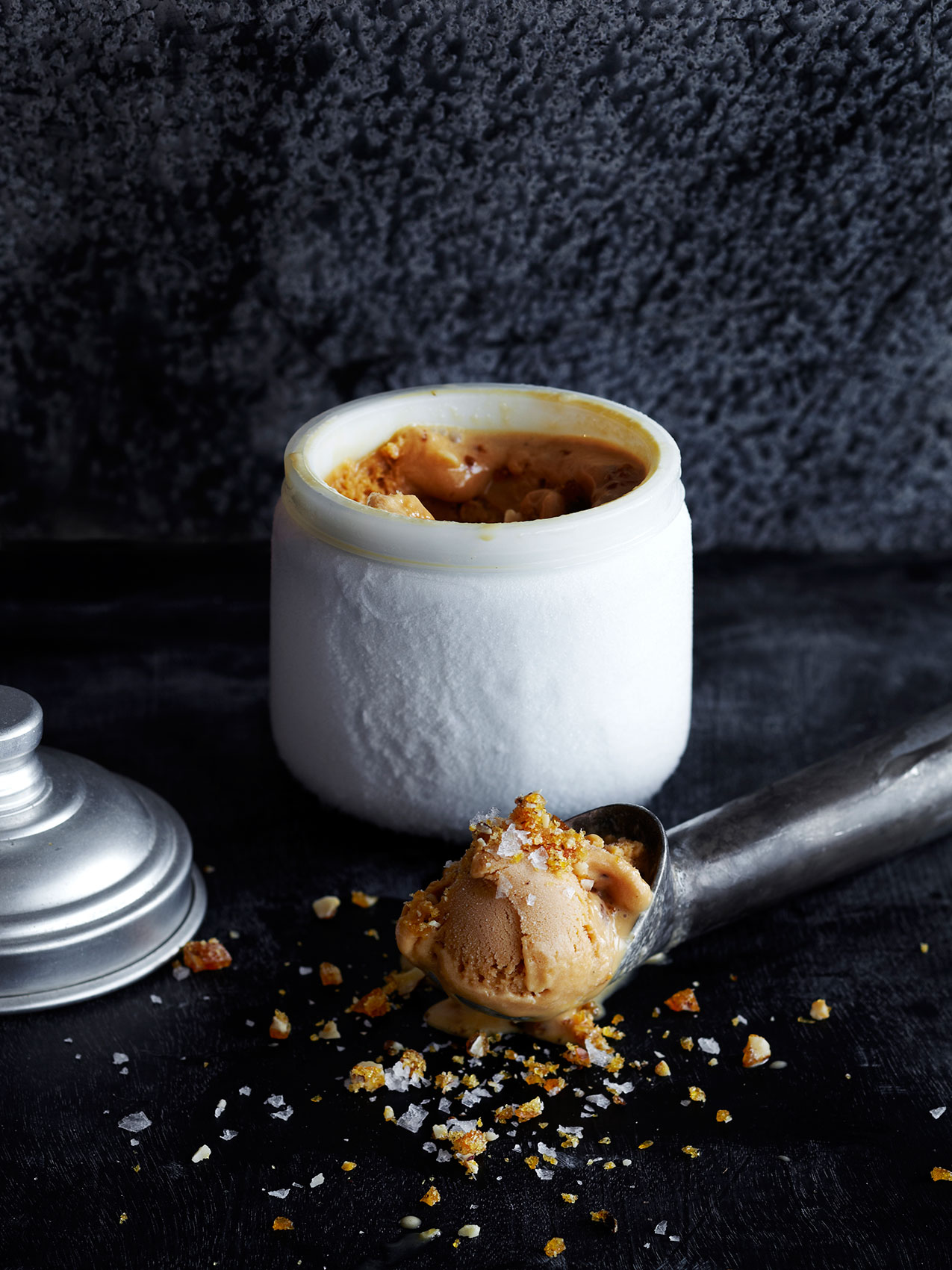 Laesoe Salt • Freshly Scooped Salted Caramel Ice Cream • Advertising & Lifestyle Food Photography