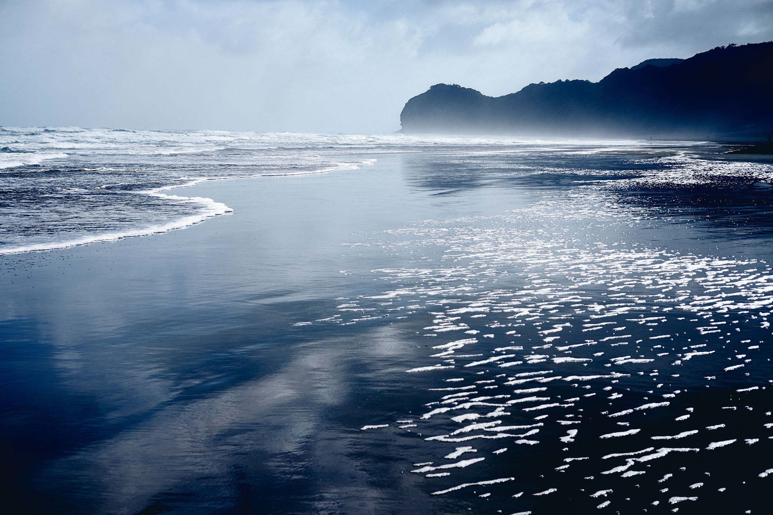 Calm Swell at Piha Beach, West Auckland • Lifestyle & Documentary Photography