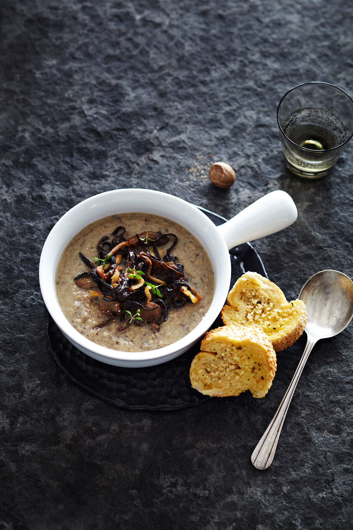 Spice Health Heroes • Mushroom Soup & Garlic Bread with Ground Nutmeg • Cookbook & Editorial Food Photography