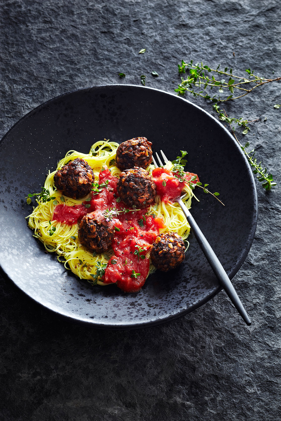 Spice Health Heroes • Meatball Capellini with Fresh Tomato Sauce & Thyme • Cookbook & Editorial Food Photography
